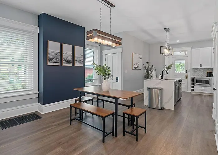 Minutes To Arena District - Foosball & Game Area Columbus